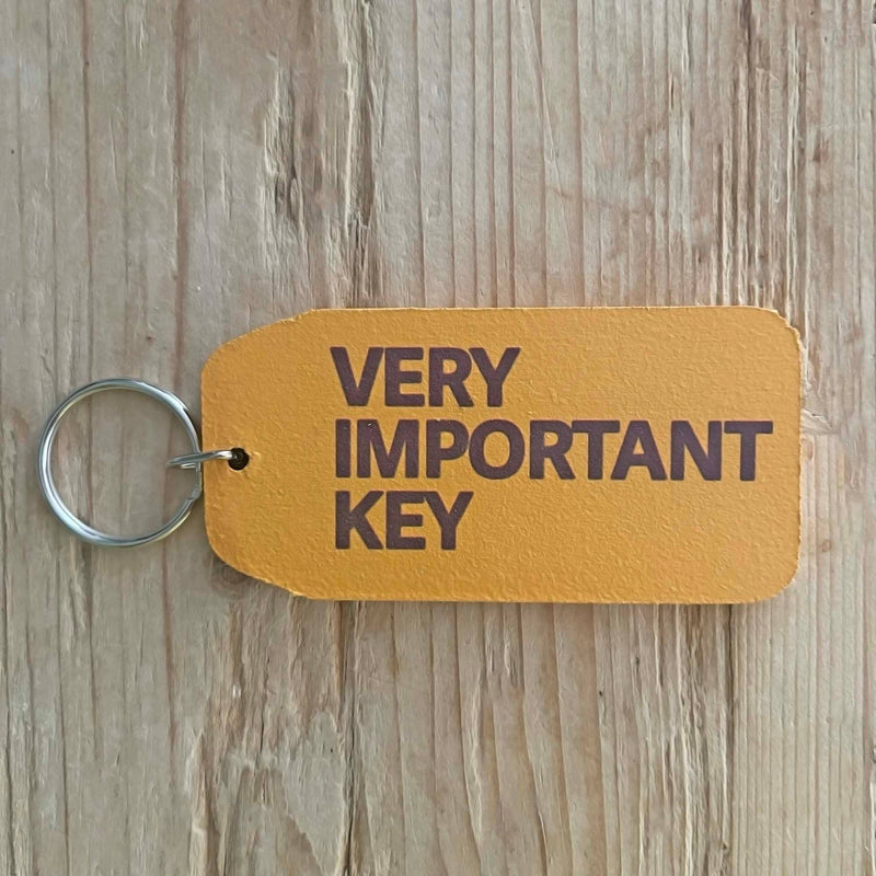 Very Important Key Wooden Keyring Keychain Key ring | Thorns – Thorns DIY