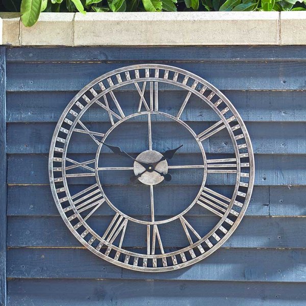 Smart Garden Buxton Metal Wall Clock
