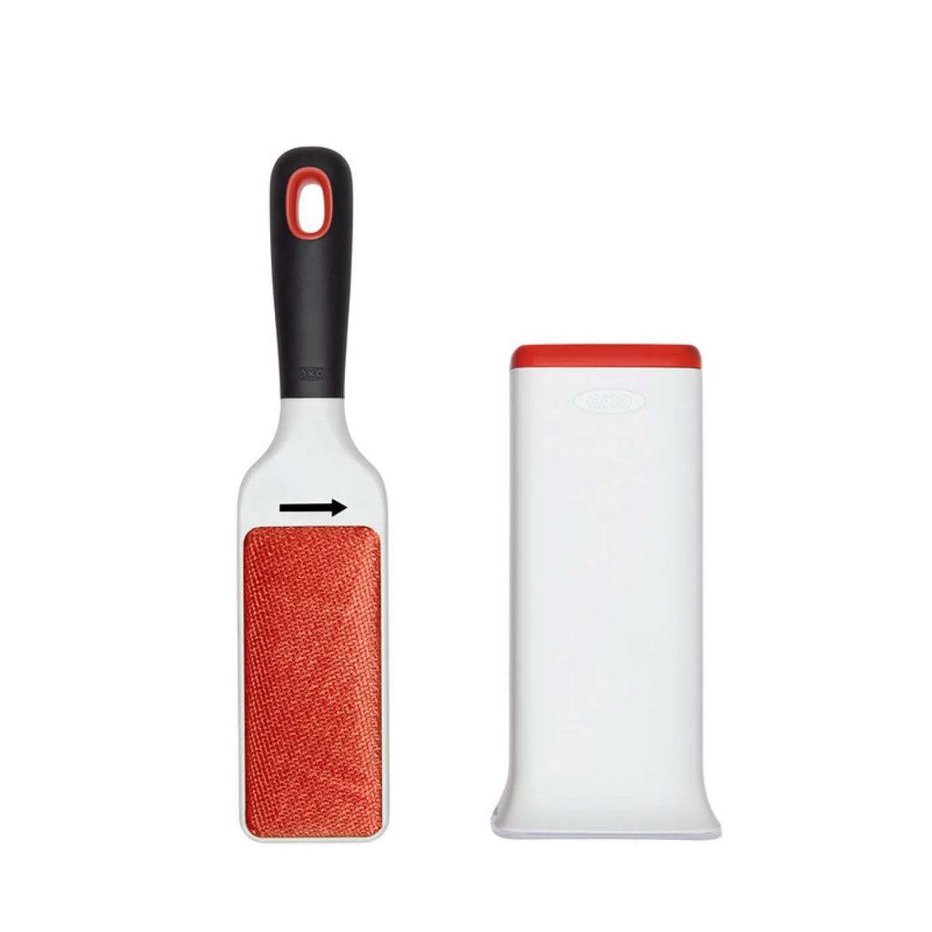 Good Grips Dust Pan and Brush by OXO OXO1334480